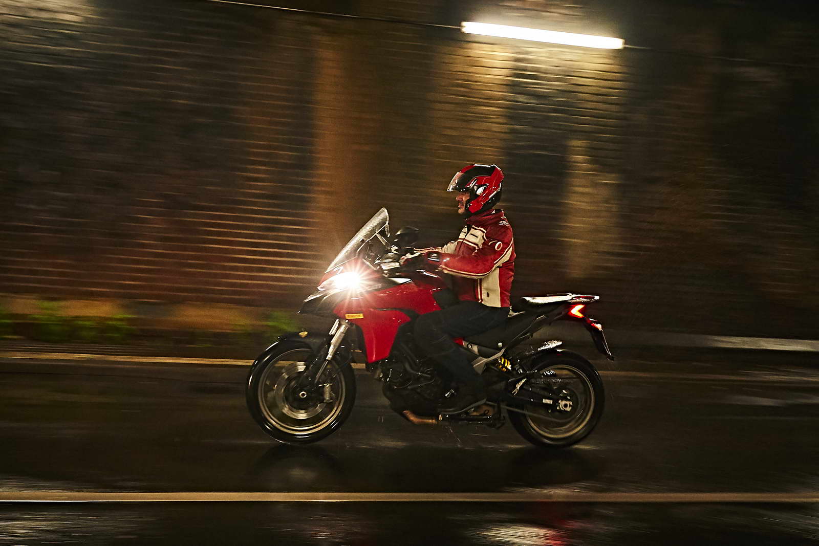  Ducati Night Ride 008a